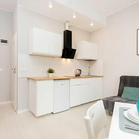 Abrahama By Renters