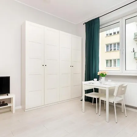 Abrahama By Renters Gdynia