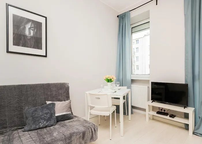 Abrahama By Renters *