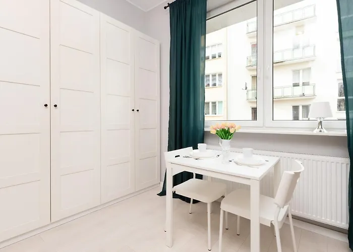 Abrahama By Renters Apartman *